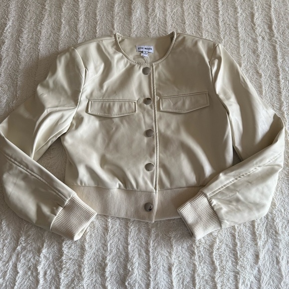 ⭐️Steve Madden Cream bomber Jacket - Picture 9 of 11